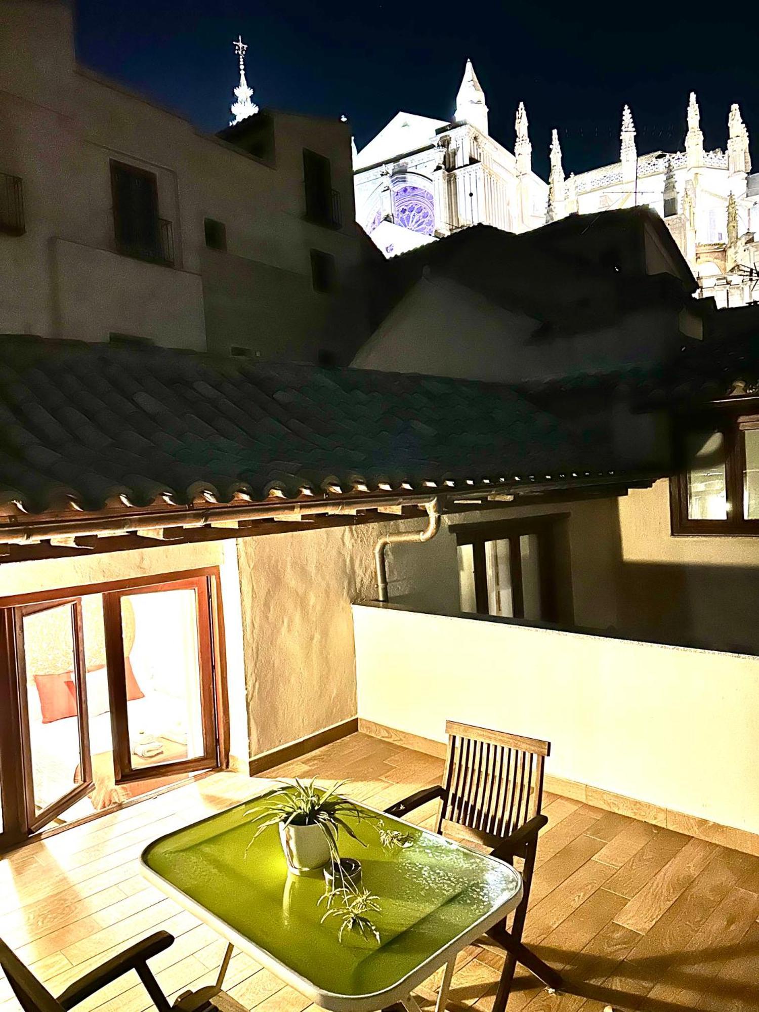 Apartamento Canonigo - Terraza Con Vistas Toledo Dış mekan fotoğraf