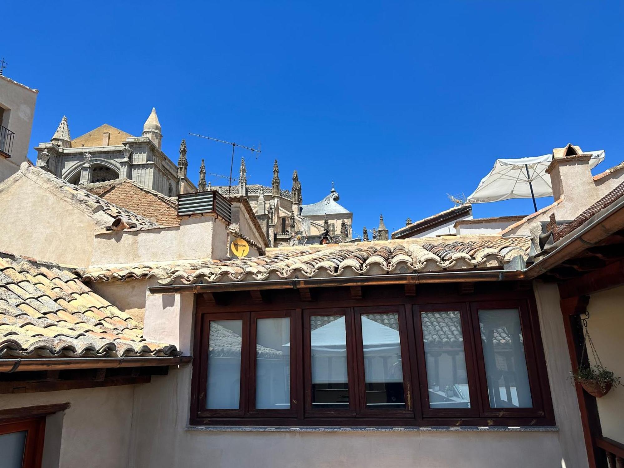 Apartamento Canonigo - Terraza Con Vistas Toledo Dış mekan fotoğraf